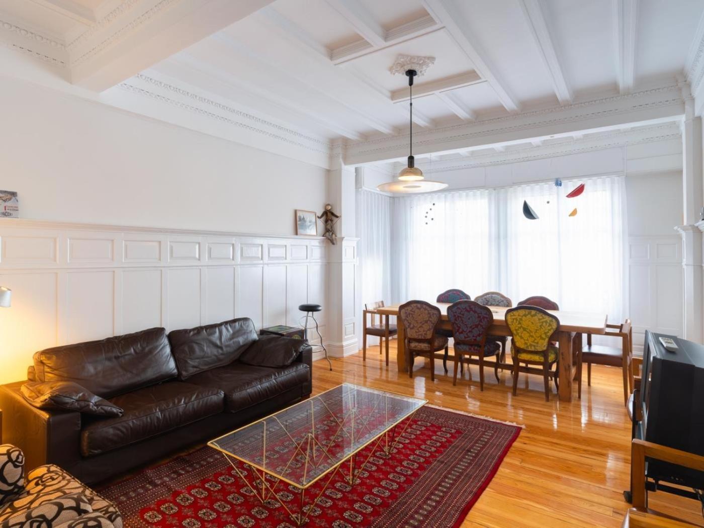 Housingleon Gaudi Suites מראה חיצוני תמונה