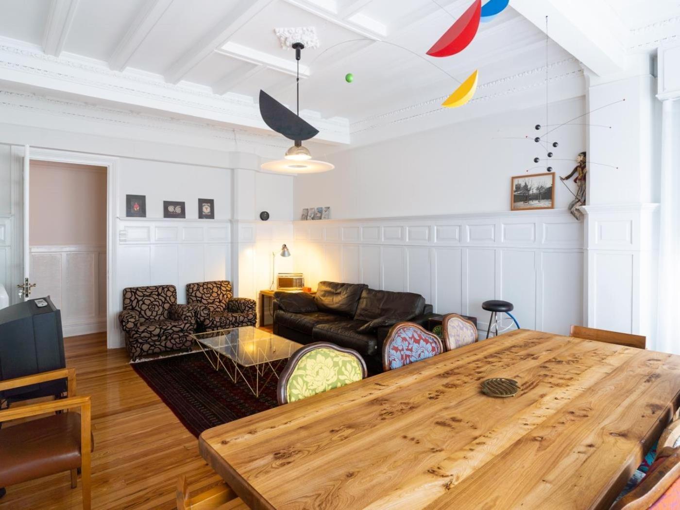 Housingleon Gaudi Suites מראה חיצוני תמונה