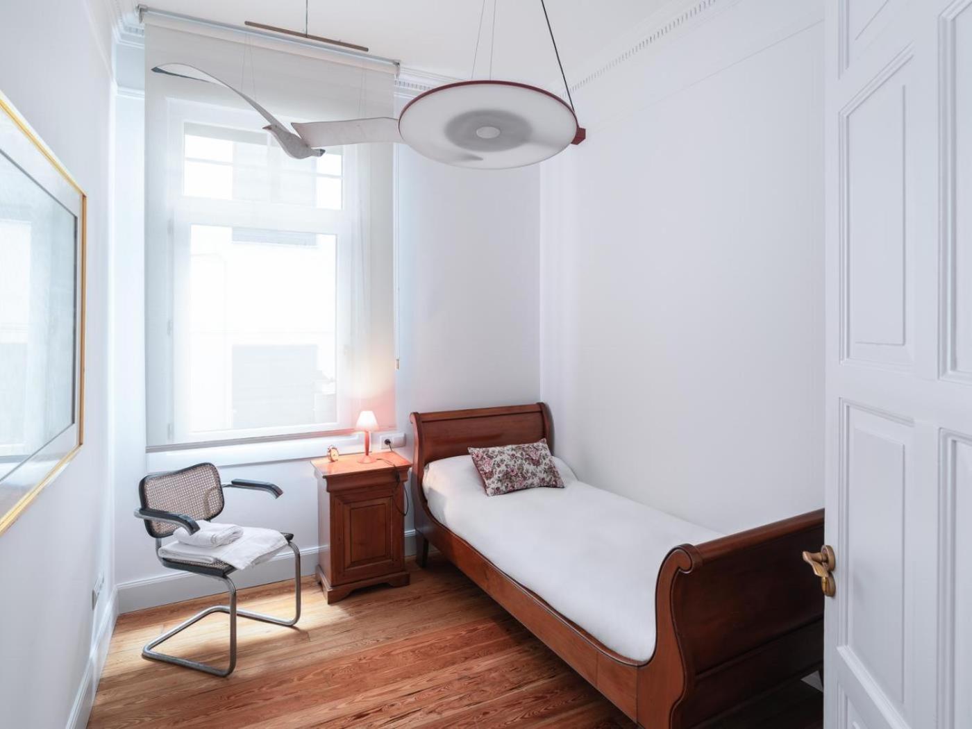 Housingleon Gaudi Suites מראה חיצוני תמונה